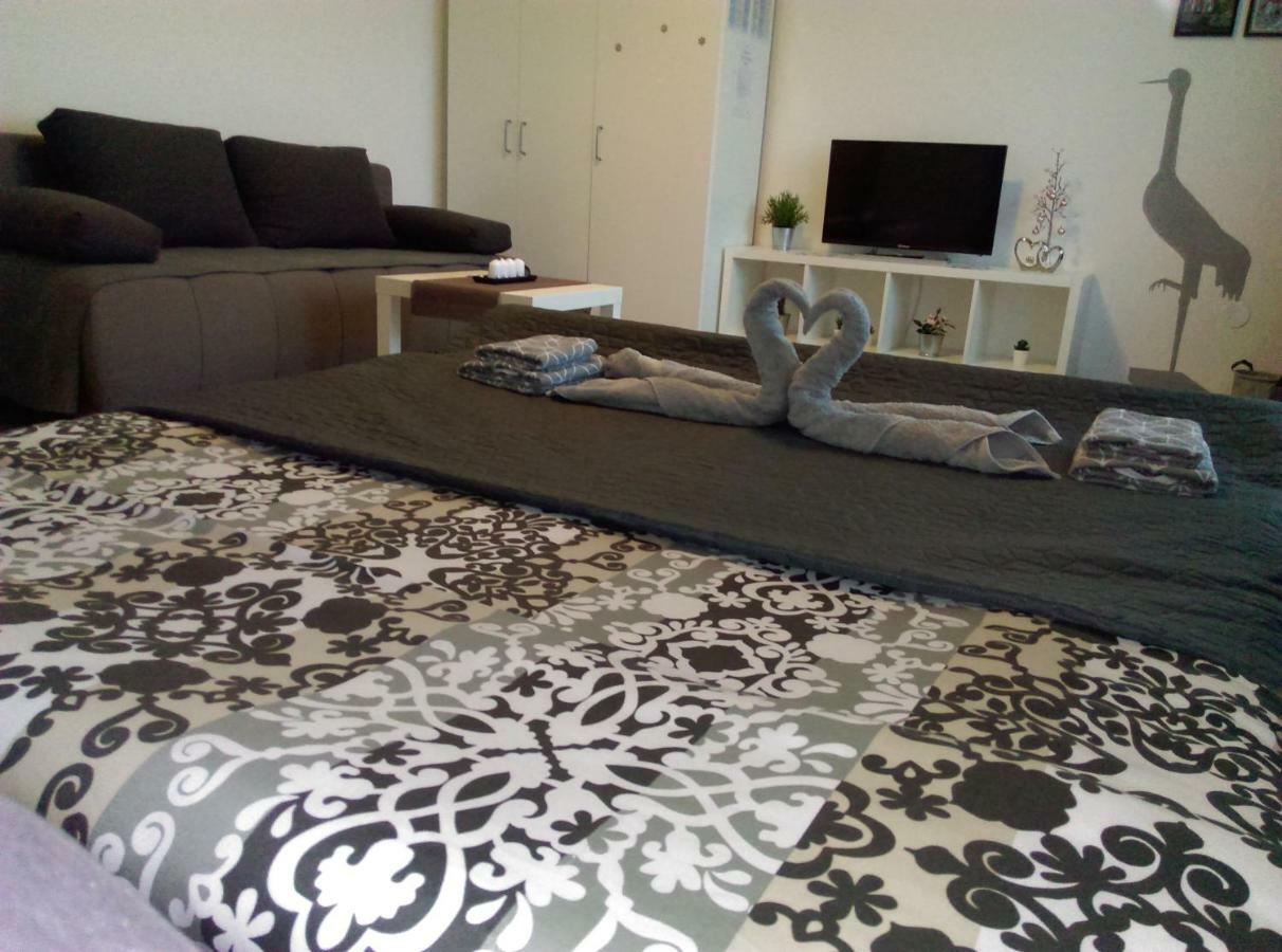 Studio Apartman Zdral Дарувар Екстер'єр фото